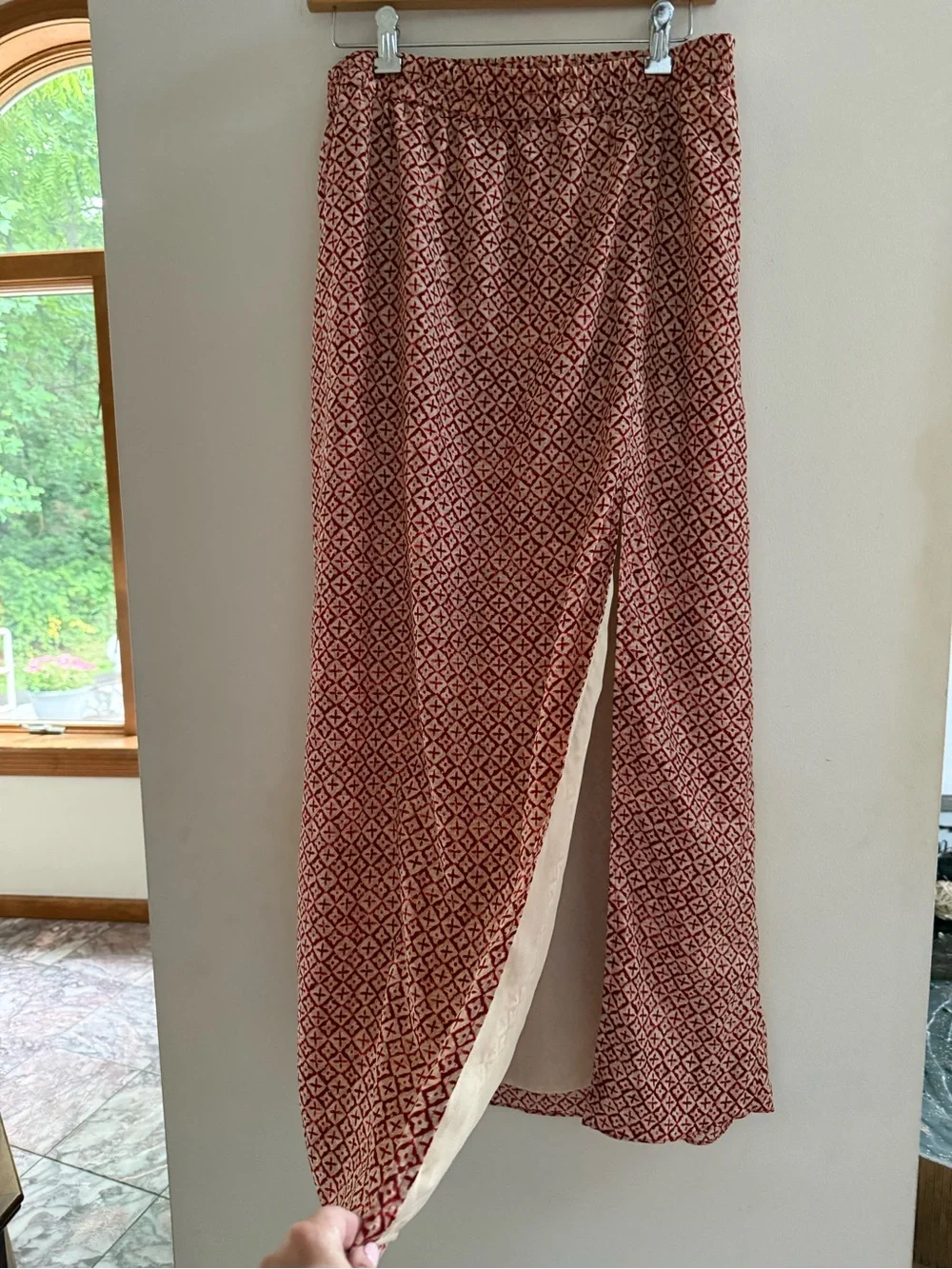 Michael Kors Red & Cream Geometric Print Maxi Skirt Medium Boho Elastic Waist